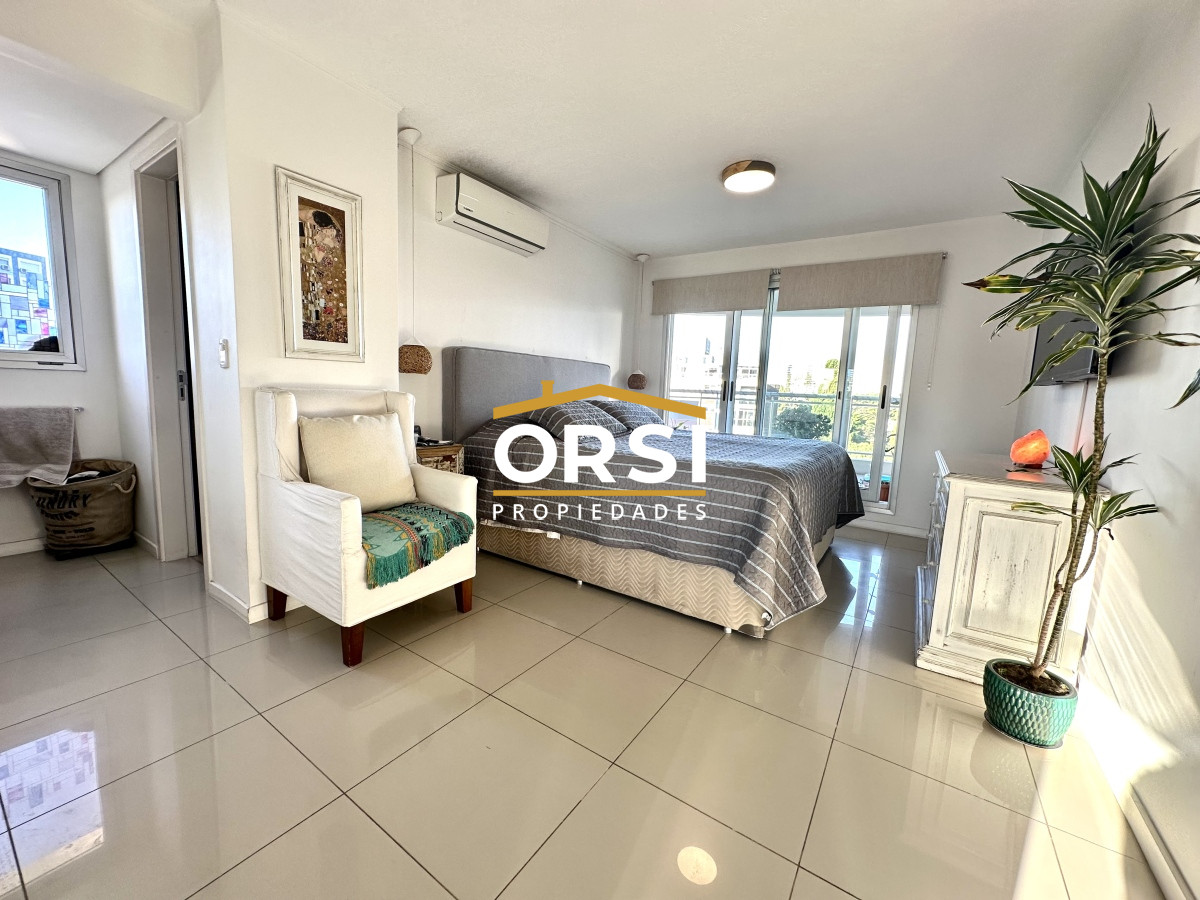 Apartamento ID.220 - Apartamento, 3 dorm, Punta del Este, Aidy Grill, Venta