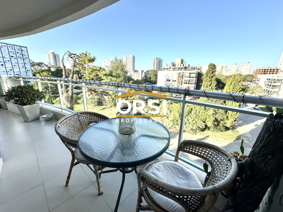 Apartamento ID.220 - Apartamento, 3 dorm, Punta del Este, Aidy Grill, Venta