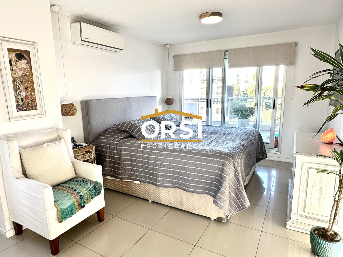 Apartamento ID.220 - Apartamento, 3 dorm, Punta del Este, Aidy Grill, Venta
