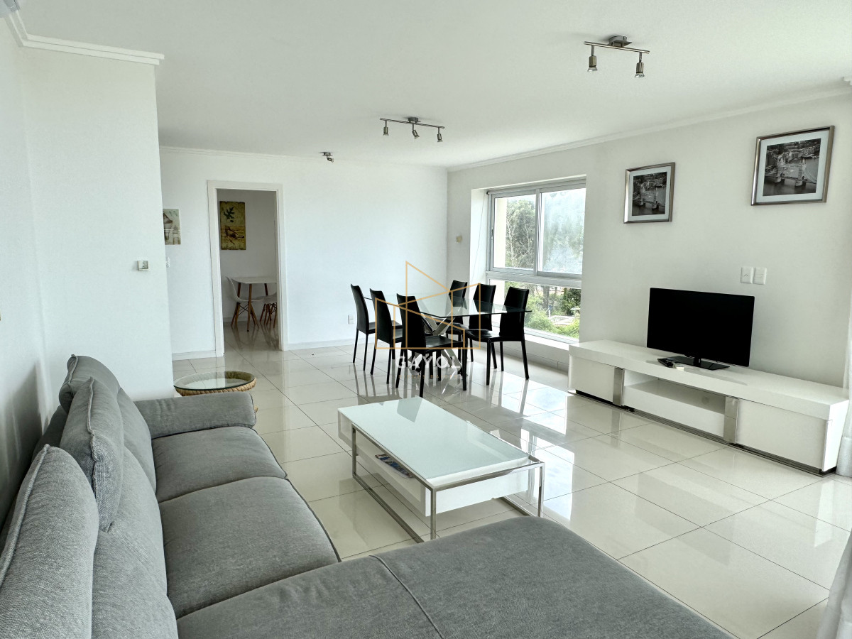 Apartamento ID.569 - Apartamento, 3 dorm + dep, Punta del Este, Mansa, Venta y Alquiler