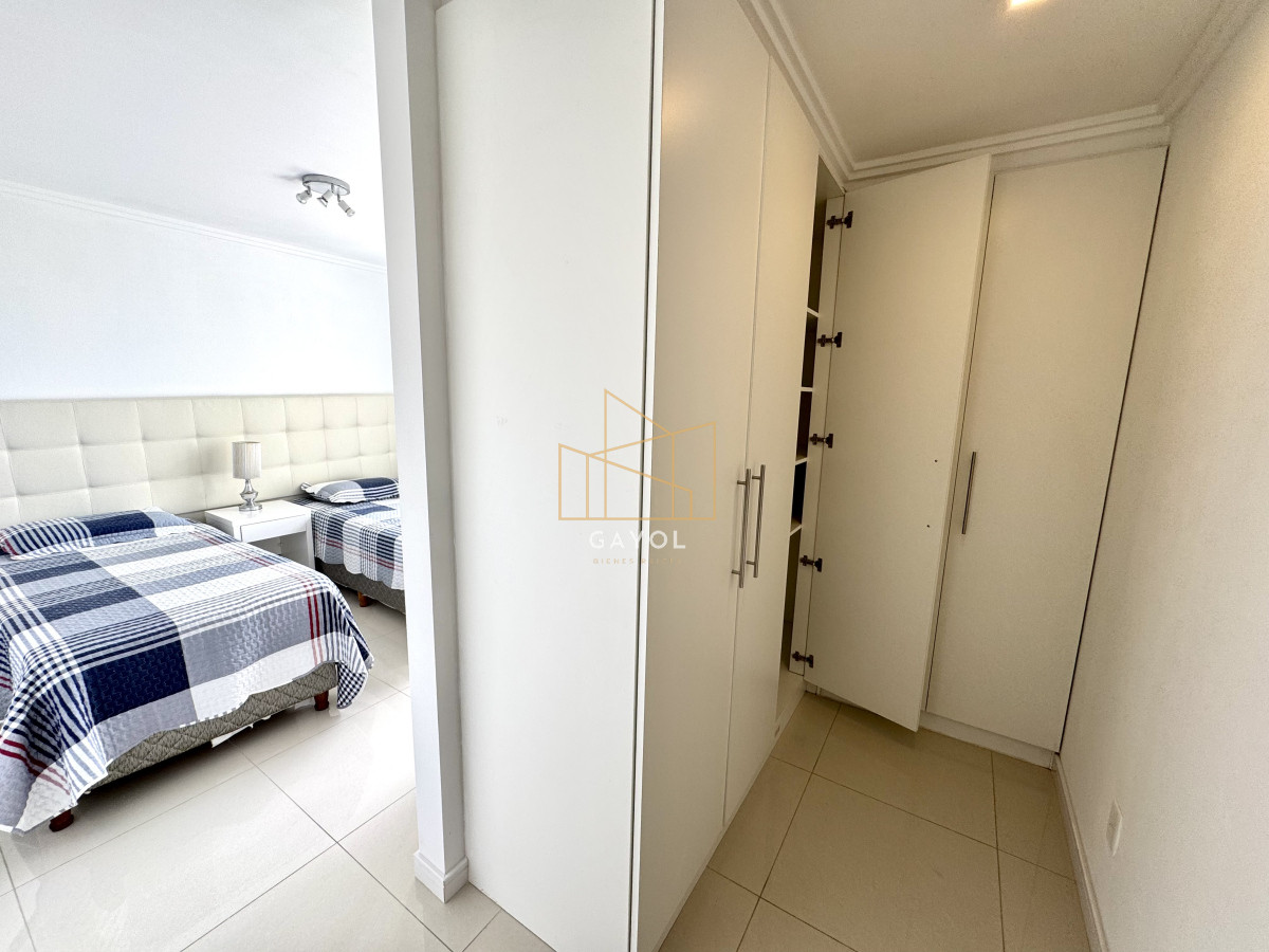 Apartamento ID.569 - Apartamento, 3 dorm + dep, Punta del Este, Mansa, Venta y Alquiler