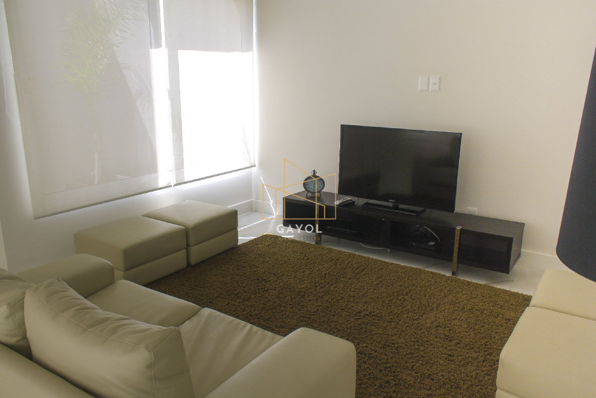 Apartamento ID.569 - Apartamento, 3 dorm + dep, Punta del Este, Mansa, Venta y Alquiler