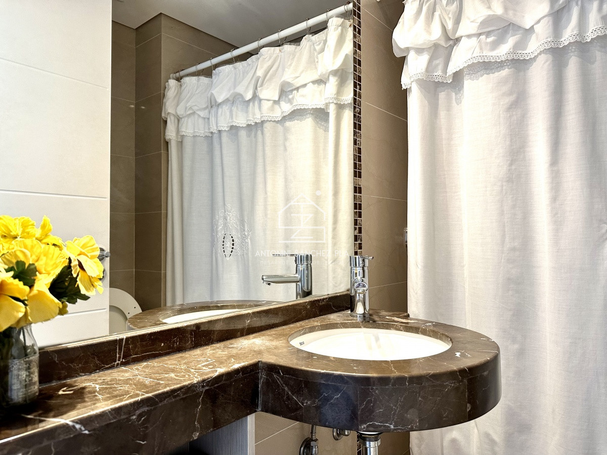 Apartamento ID.3961 - Apartamento, 2 y medio dorm, Punta del Este, ALQUILER