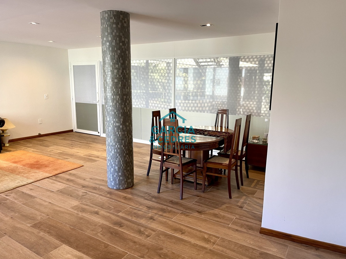 Local Comercial ID.295 - Local, oficina, consultorio, etc, Punta del Este, Península, Venta 