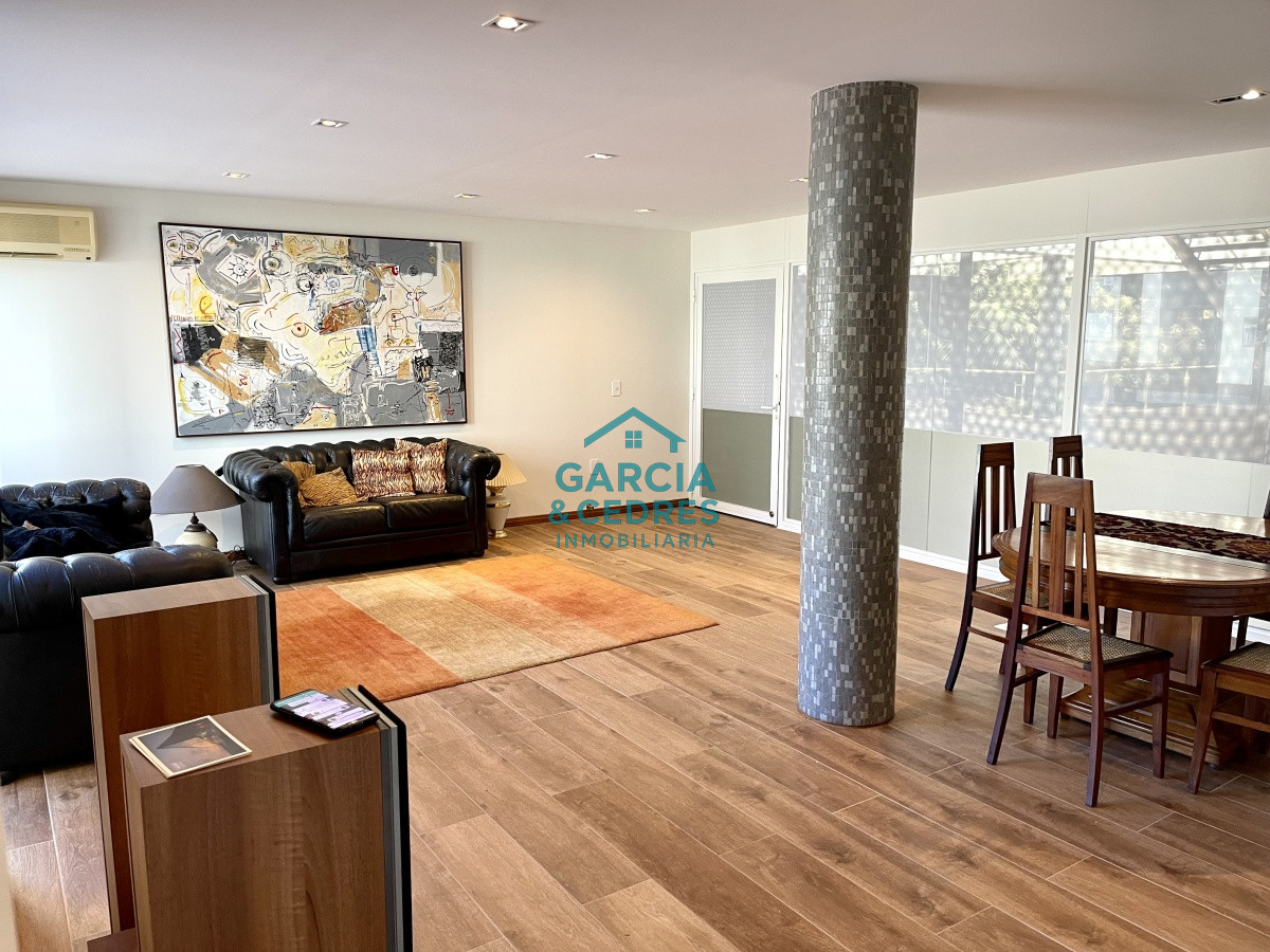 Local Comercial ID.295 - Local, oficina, consultorio, etc, Punta del Este, Península, Venta 