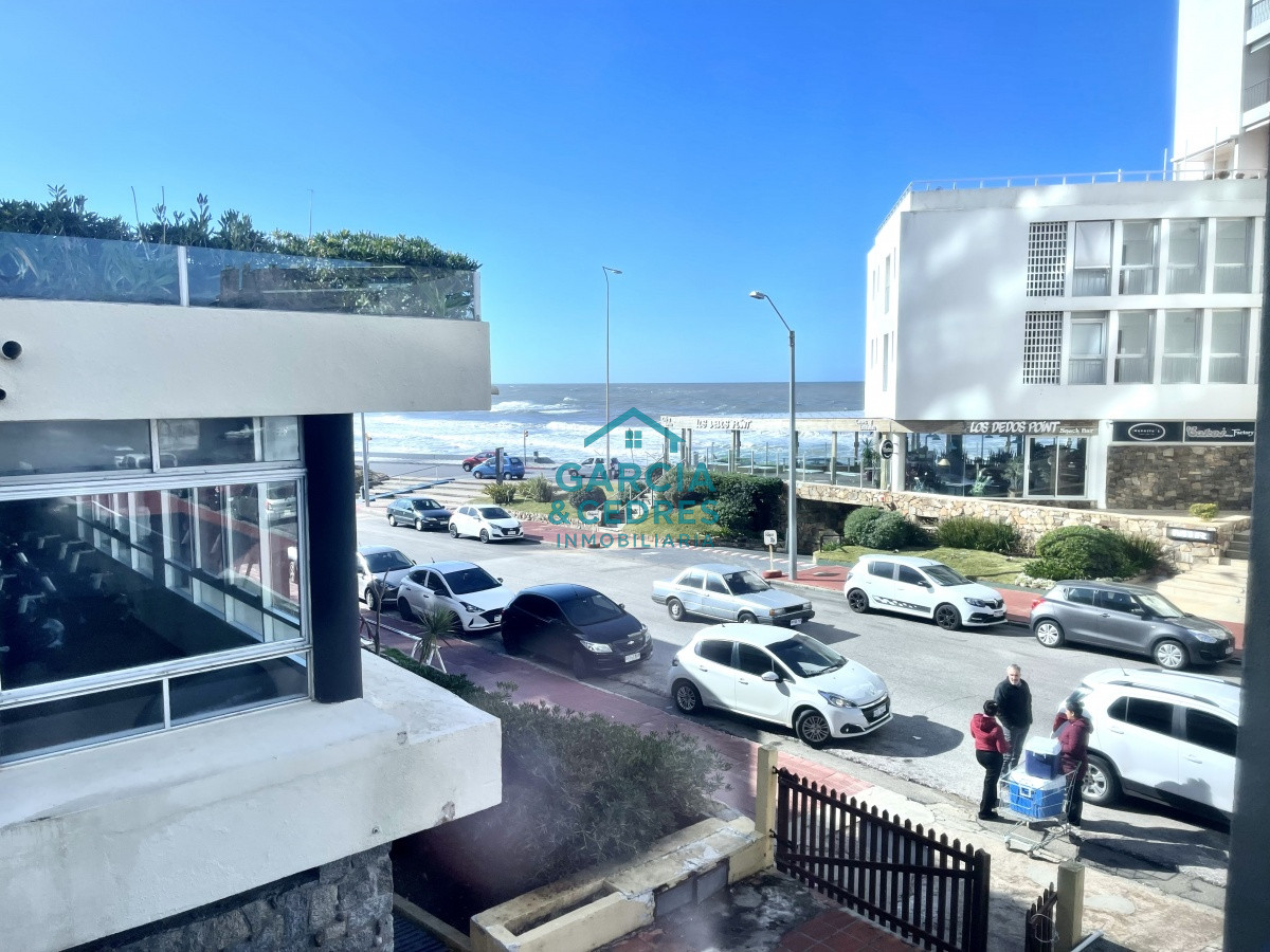 Local Comercial ID.295 - Local, oficina, consultorio, etc, Punta del Este, Península, Venta 