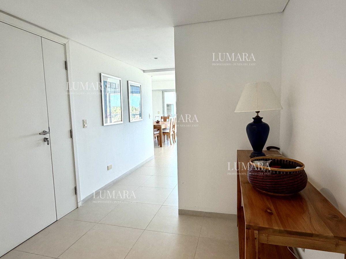 Apartamento ID.3207 - Apartamento, 3 dorm y dep, brava, Punta del Este Venta