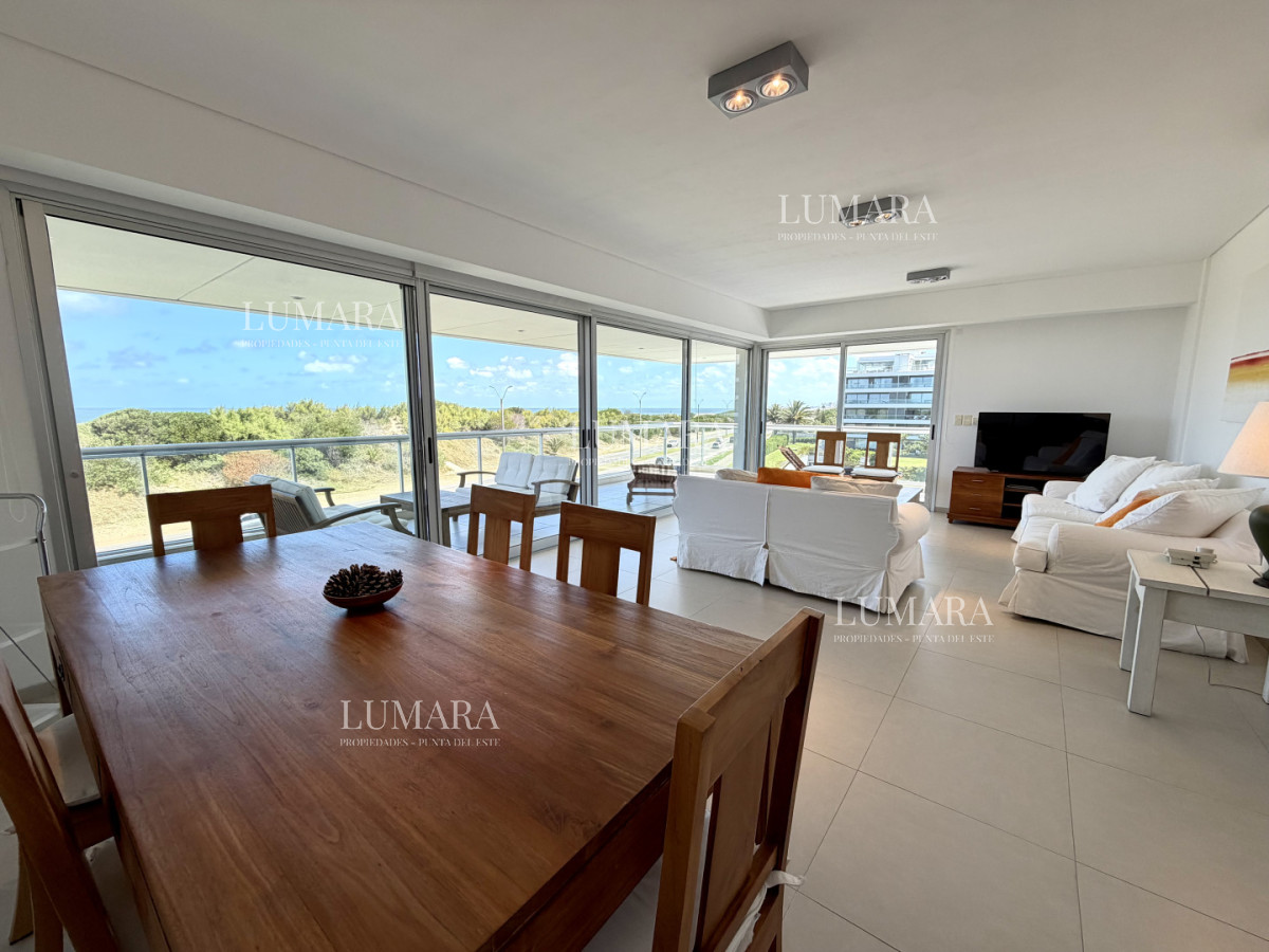 Apartamento ID.3207 - Apartamento, 3 dorm y dep, brava, Punta del Este Venta