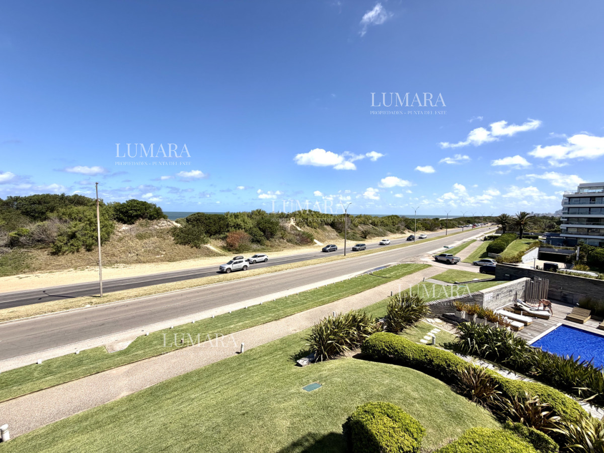 Apartamento ID.3207 - Apartamento, 3 dorm y dep, brava, Punta del Este Venta