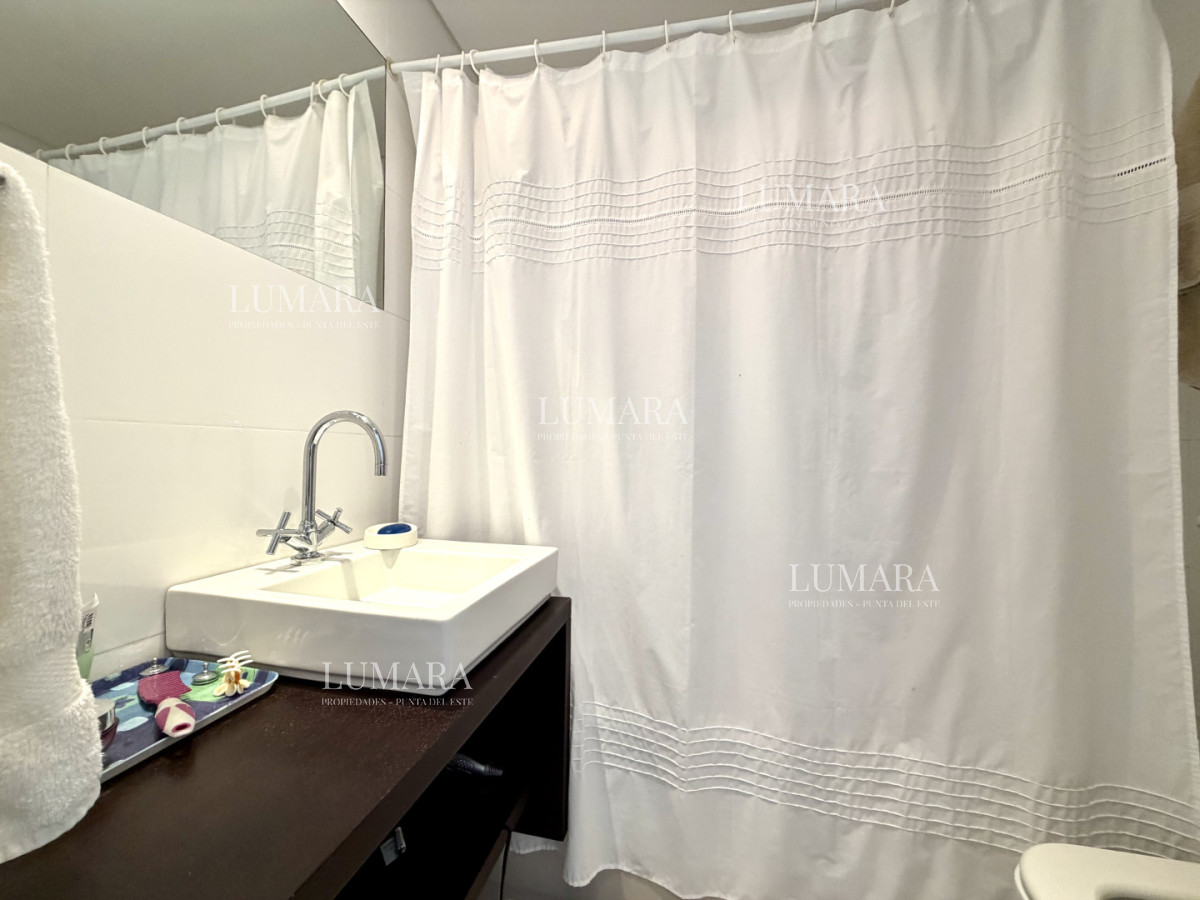 Apartamento ID.3207 - Apartamento, 3 dorm y dep, brava, Punta del Este Venta