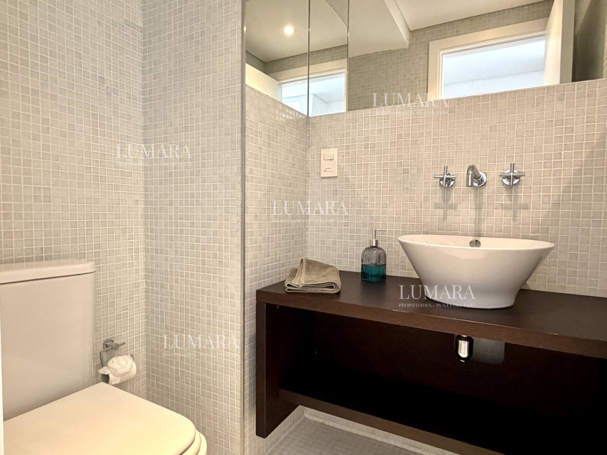Apartamento ID.3207 - Apartamento, 3 dorm y dep, brava, Punta del Este Venta