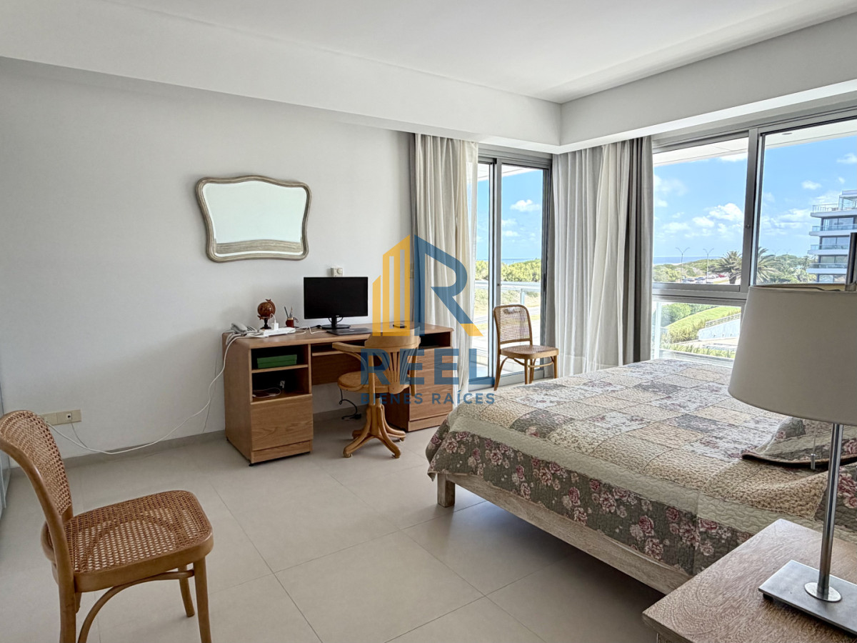 Apartamento ID.292 - Apartamento, 3 dorm y dep, brava, Punta del Este Venta