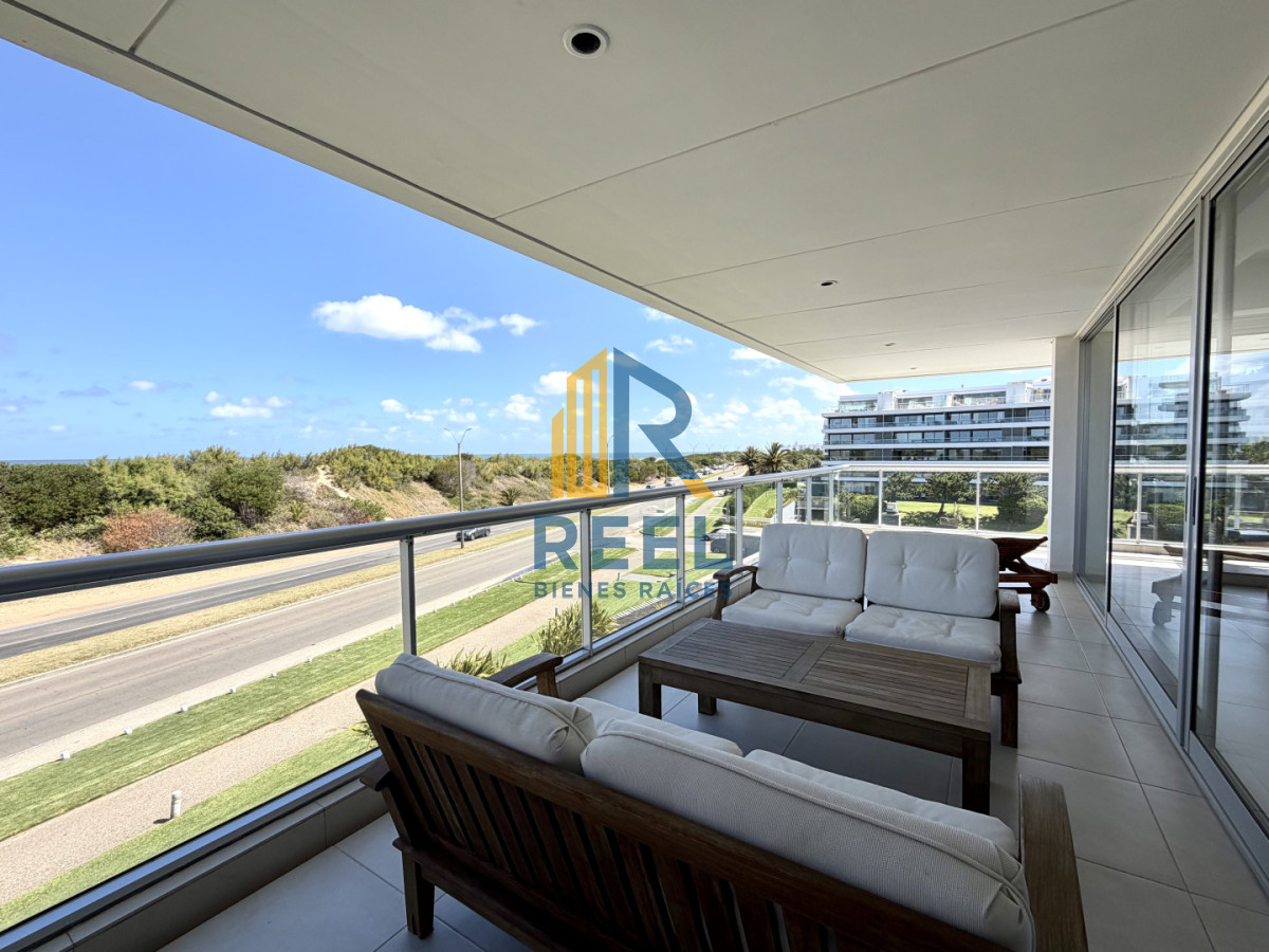 Apartamento ID.292 - Apartamento, 3 dorm y dep, brava, Punta del Este Venta