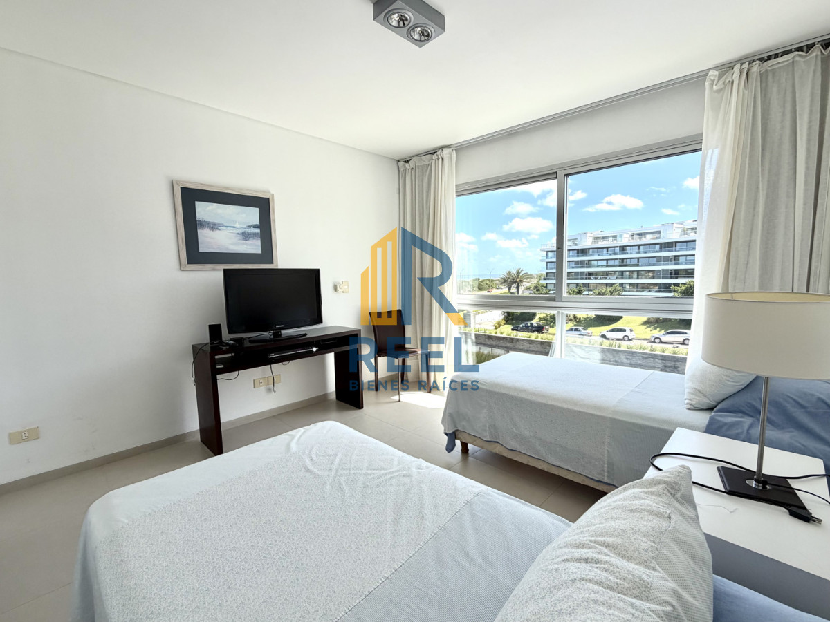 Apartamento ID.292 - Apartamento, 3 dorm y dep, brava, Punta del Este Venta