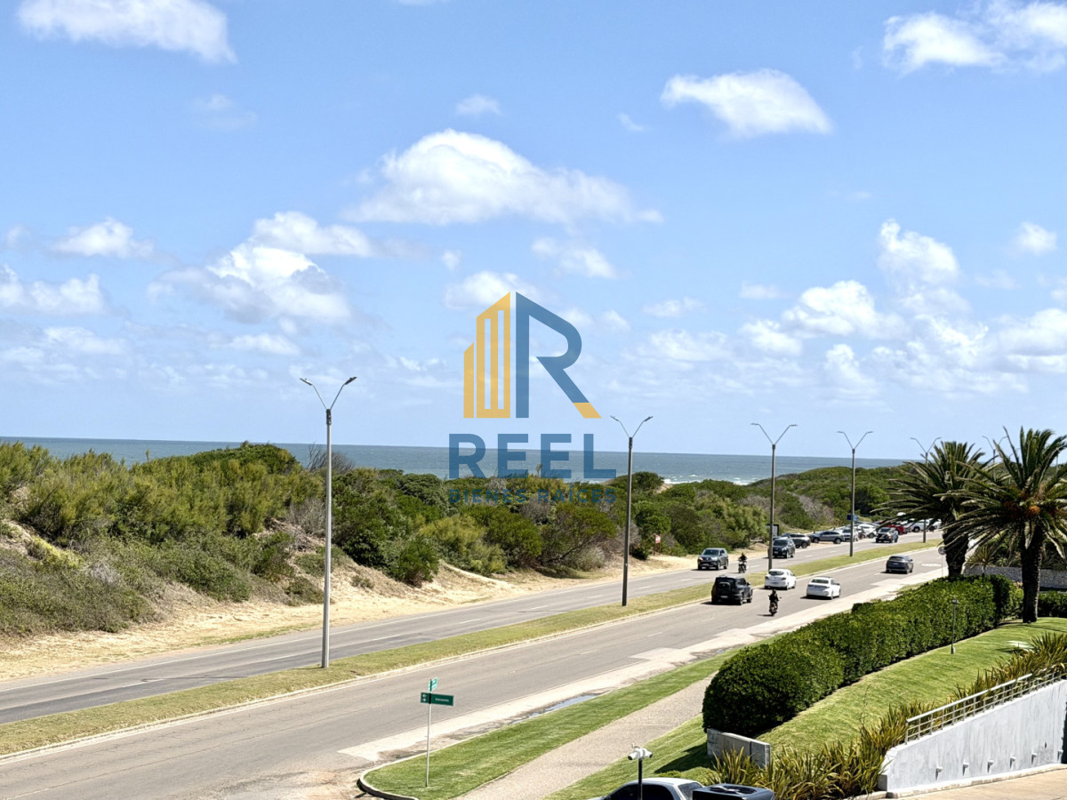 Apartamento ID.292 - Apartamento, 3 dorm y dep, brava, Punta del Este Venta