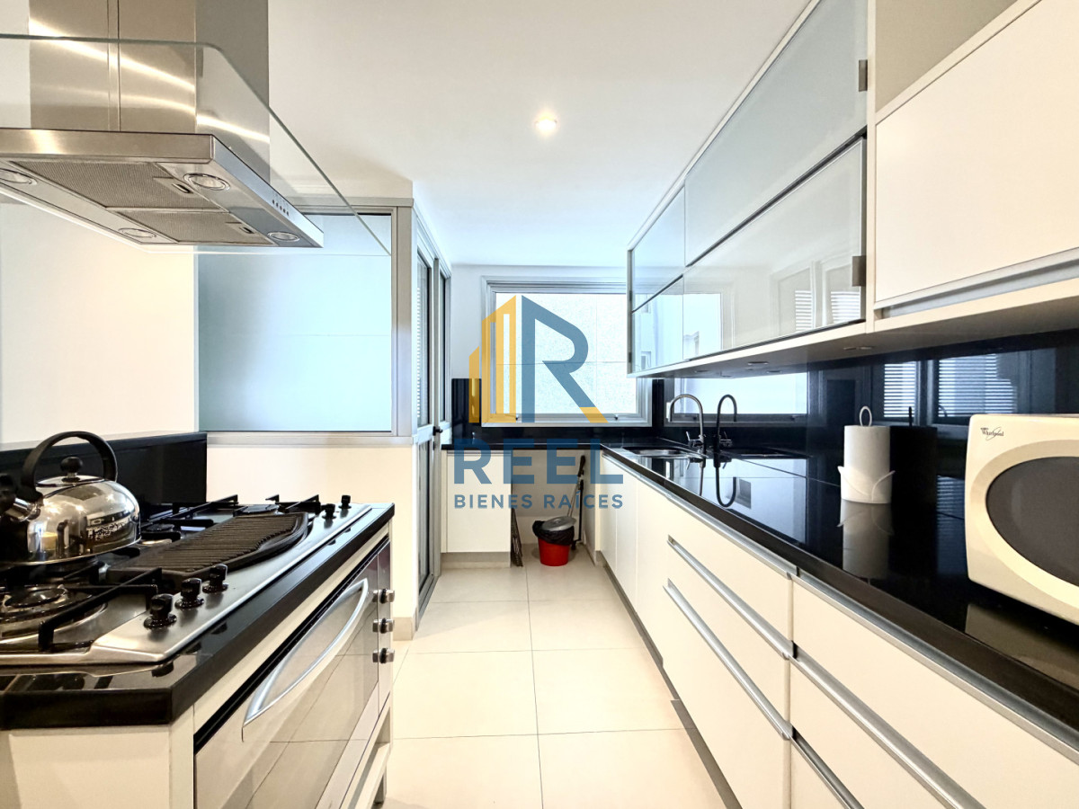 Apartamento ID.292 - Apartamento, 3 dorm y dep, brava, Punta del Este Venta