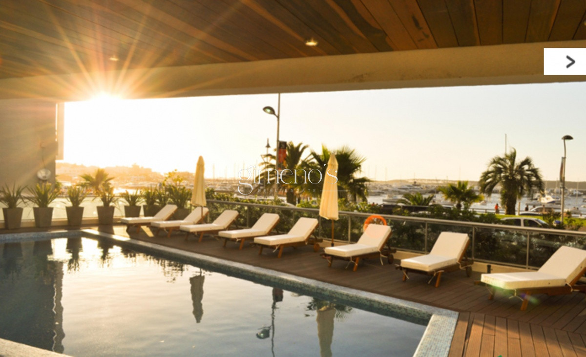 Apartamento ID.712 - Exclusivo Semipiso de 4 suites - Punta del Este, Puerto, Venta y Alquiler