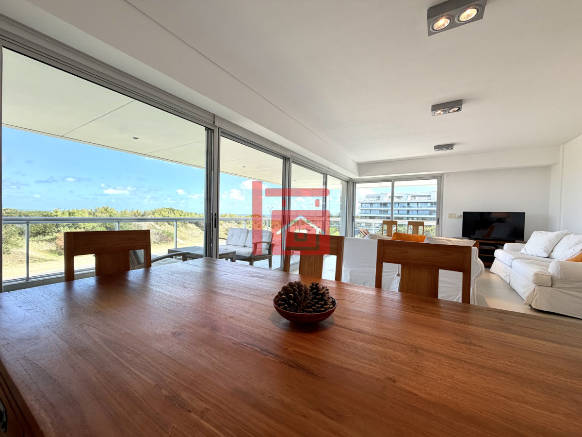 Apartamento ID.131 - Apartamento, 3 dorm y dep, brava, Punta del Este Venta
