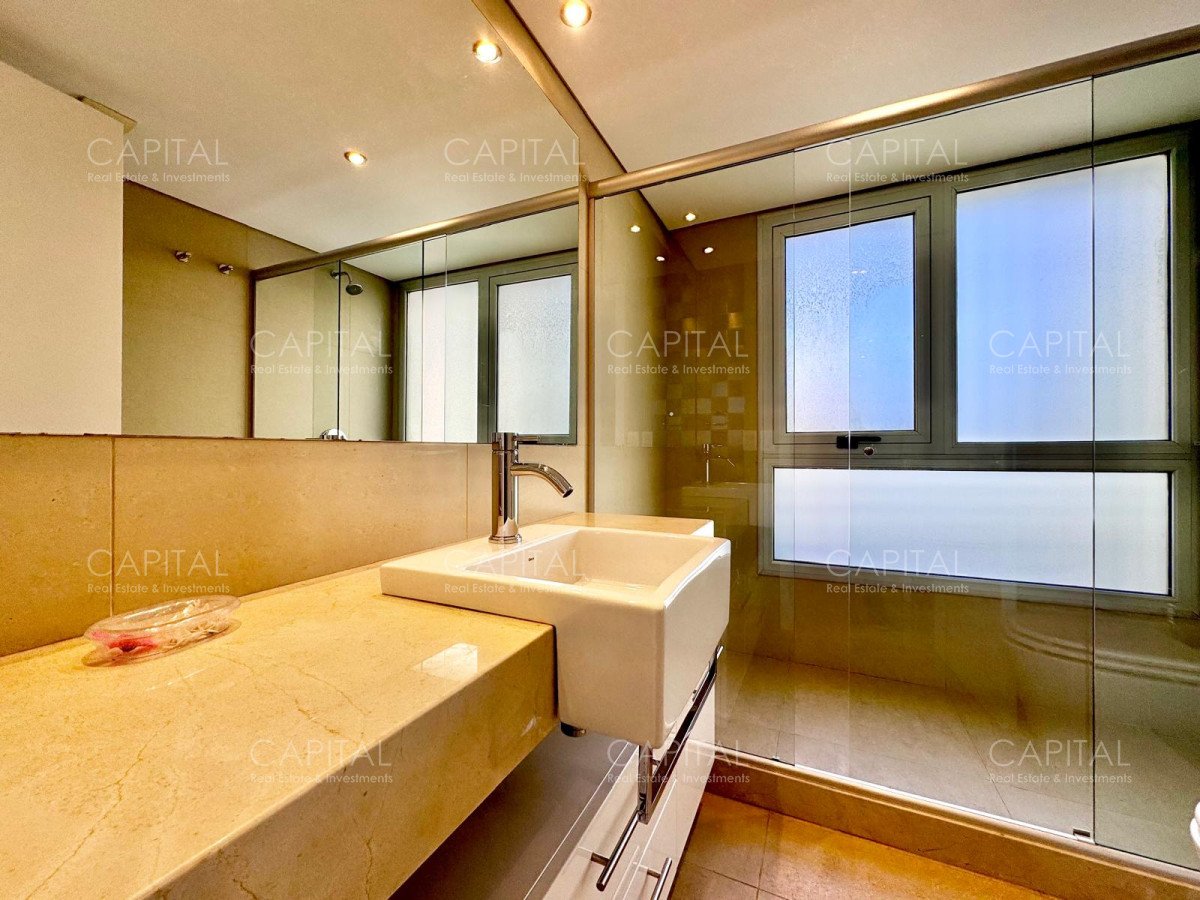 Apartamento ID.36542 - APARTAMENTO, 4 DORM + DEP. SERV, PUERTO, PUNTA DEL ESTE, VENTA Y ALQUILER