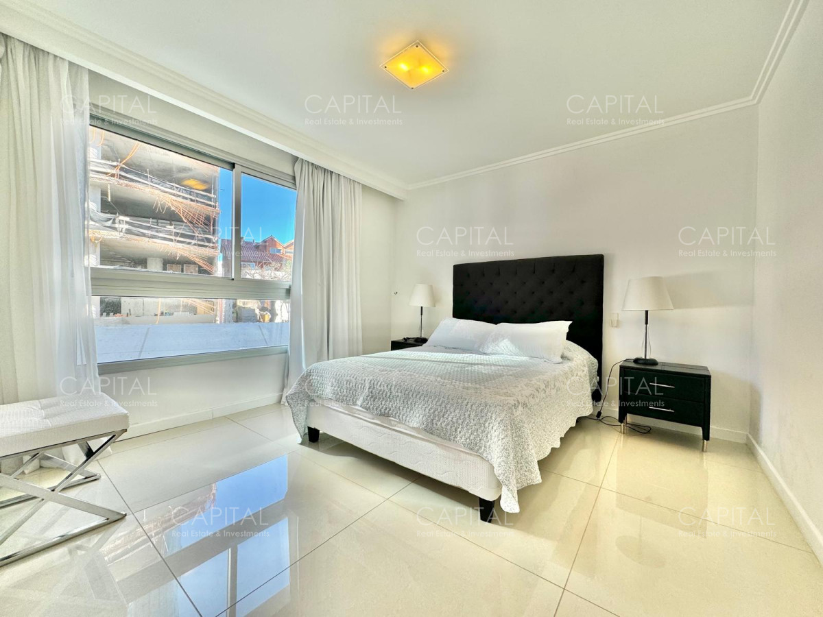 Apartamento ID.36542 - APARTAMENTO, 4 DORM + DEP. SERV, PUERTO, PUNTA DEL ESTE, VENTA Y ALQUILER