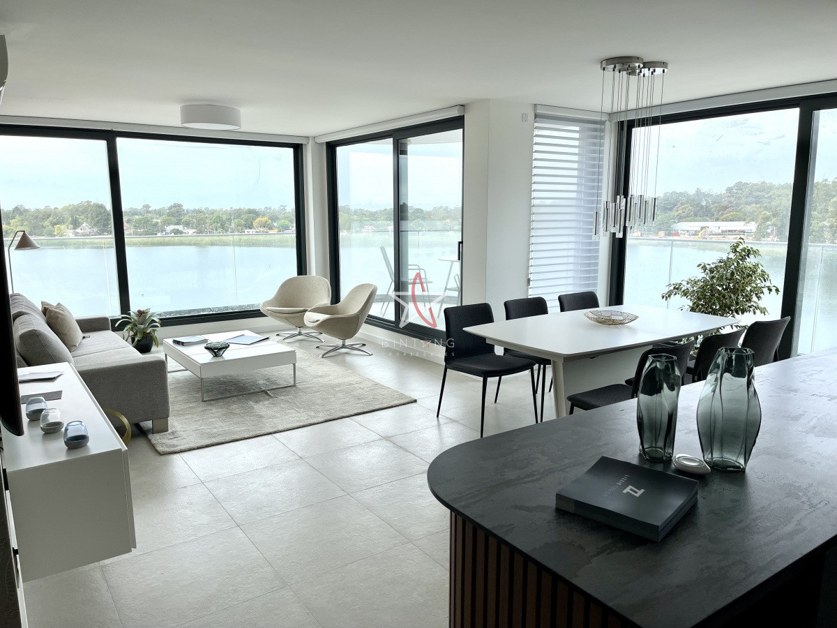 Apartamento, 3 dormitorios,3 baños, Carrasco, Montevideo, Venta - BTG2612A
