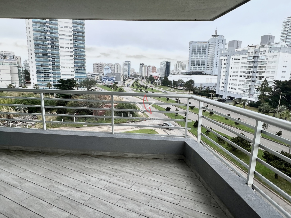 Aidy Grill - GoPunta - Portal Inmobiliario de Punta del Este - Maldonado