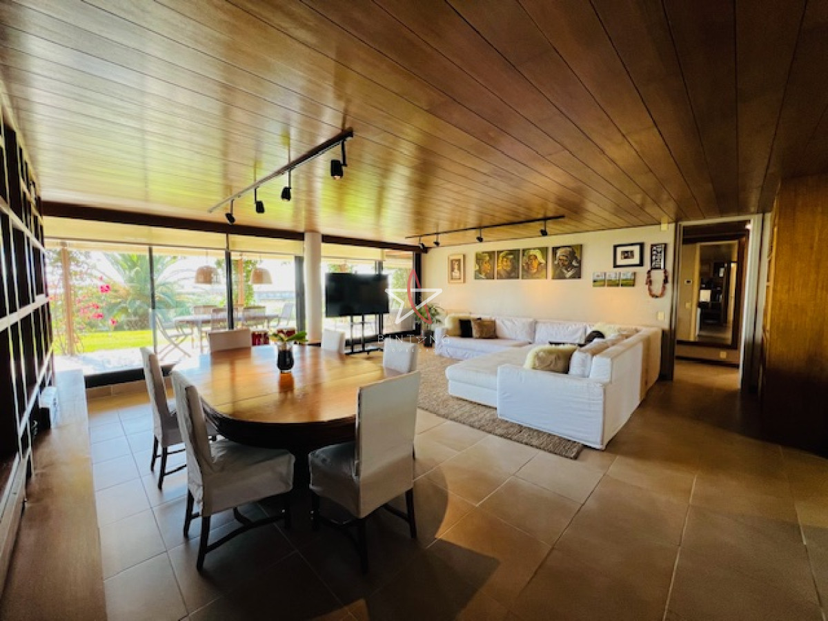 Lomo de la Ballena - GoPunta - Portal Inmobiliario de Punta del Este - Maldonado
