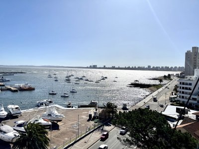 Apartamento, 5 dormitorios, Punta del Este, Puerto, Venta