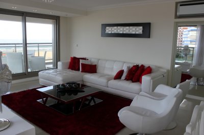 Apartamento, 3 dorm y dep, Punta del Este, Playa Brava, Venta y Alquiler