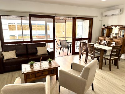 Apartamento, 3 dorm, Punta del Este, Playa Brava, Alquiler Anual