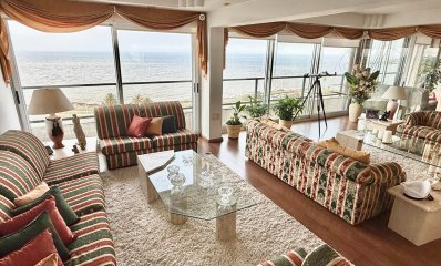 Venta, Apartamento, Piso, Pocitos Nuevo, 3 Dormitorios, 3 Baños, Parrillero, 2 Garage,