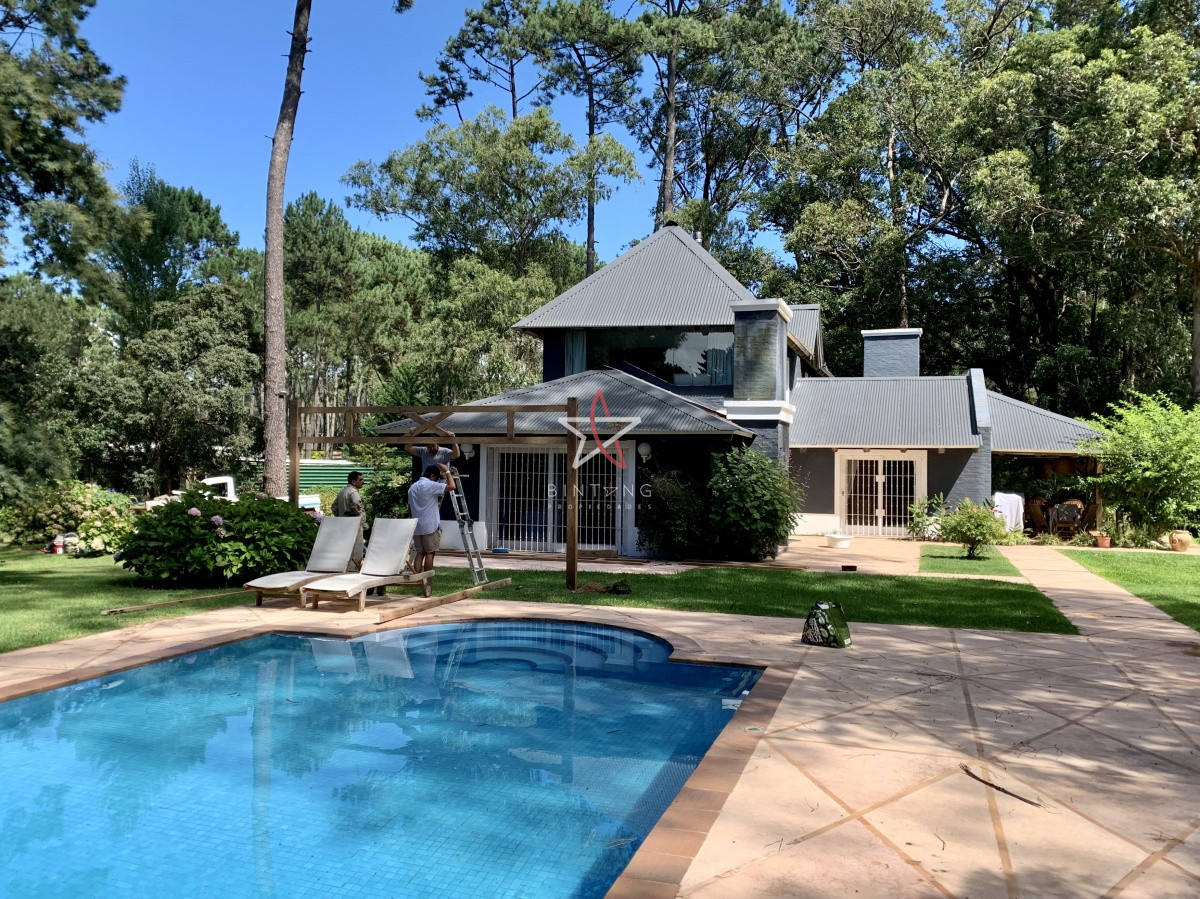 Burnett - GoPunta - Portal Inmobiliario de Punta del Este - Maldonado