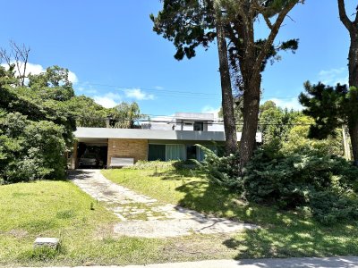Casa, 4 dormitorios, Punta del Este, Pinares, Venta