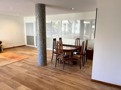 local, oficina, consultorio, etc, punta del este, península, venta  - btg1398l