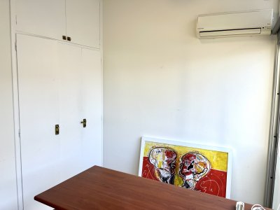 local, oficina, consultorio, etc, punta del este, península, venta  - btg1398l