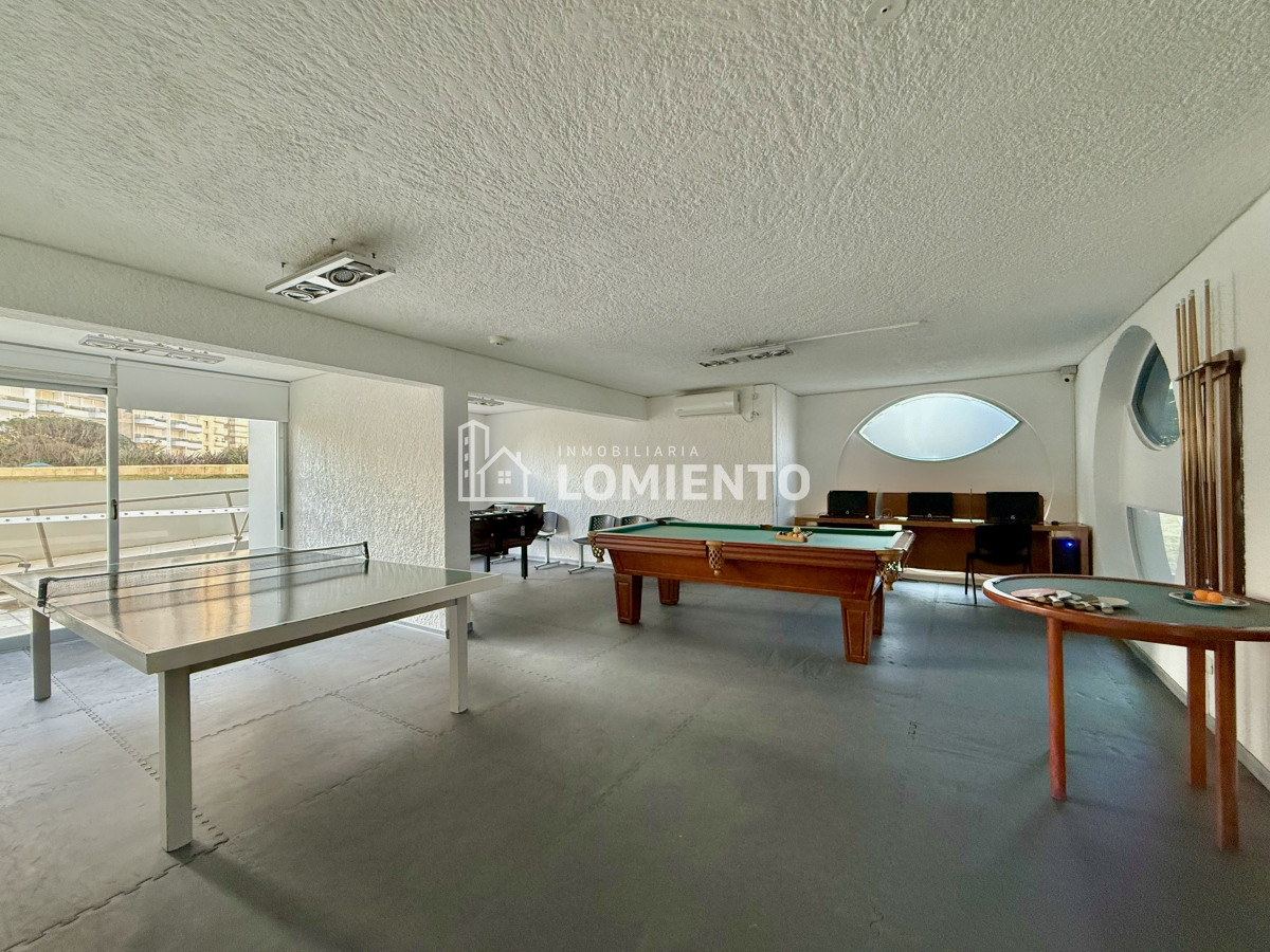 Apartamento ID.1663 - Venta exclusivo apartamento 4 dormitorios Playa Brava 