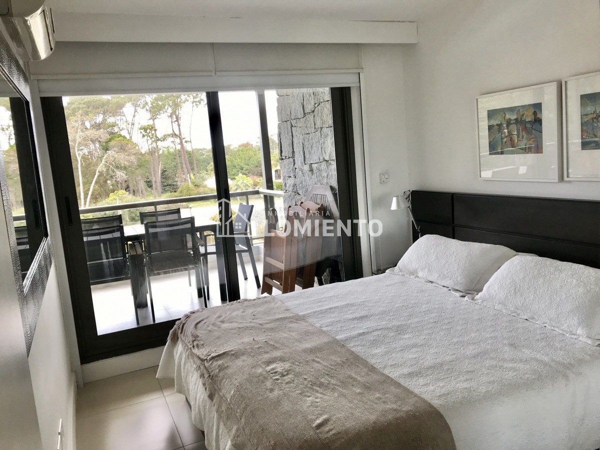 Apartamento ID.888 - Venta- alquiler temporada apartamento 1 dormitorio y medio Edificio Unique 