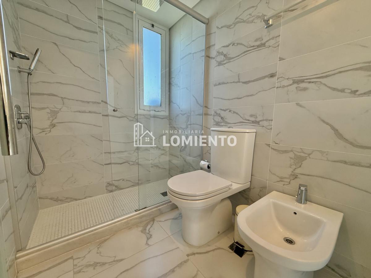 Apartamento ID.1812 - Venta- alquiler anual apartamento 3 dormitorios y Servicio Edificio Poseidon Laguna 