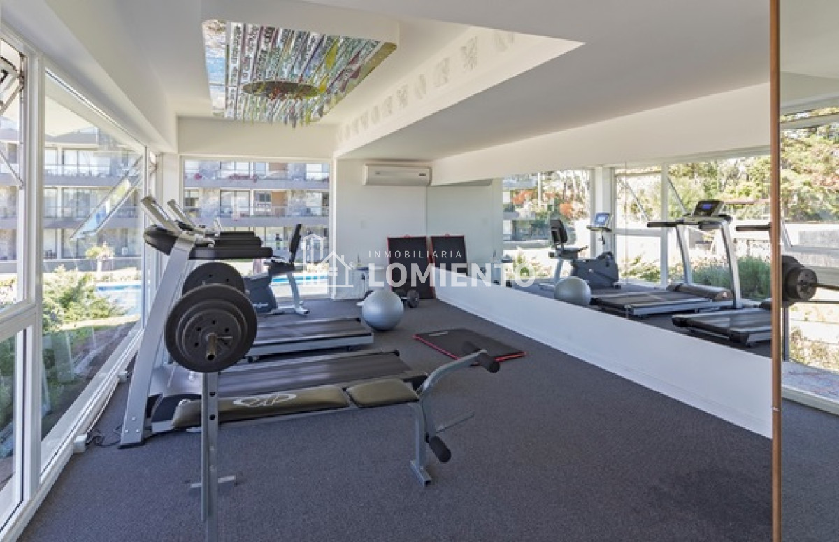 Apartamento ID.888 - Venta- alquiler temporada apartamento 1 dormitorio y medio Edificio Unique 