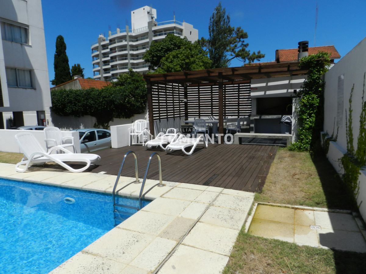 Apartamento ID.1760 - Alquiler anual apartamento 1 dormitorio Edificio The Point- Aidy Grill 