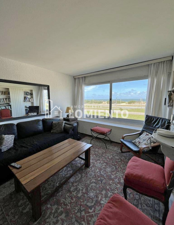 Apartamento ID.663 - Alquiler anual-temporada apartamento 2 dormitorios frente playa brava