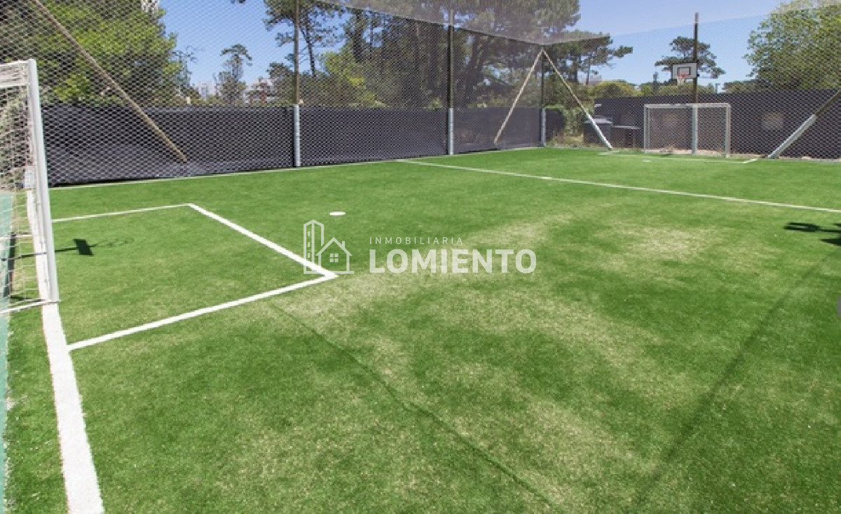 Apartamento ID.538 - Venta /alquiler de temporada Apartamento 3 dormitorios y servicio, complejo con todos los servicios!!