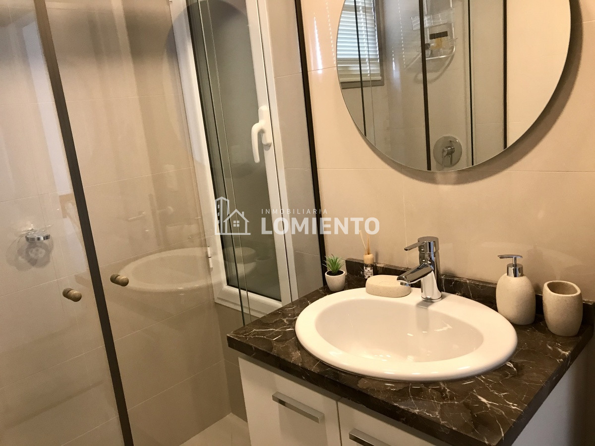 Apartamento ID.887 - Venta-Alquiler temporada-anual apartamento 2 dormitorios Place Lafayette 