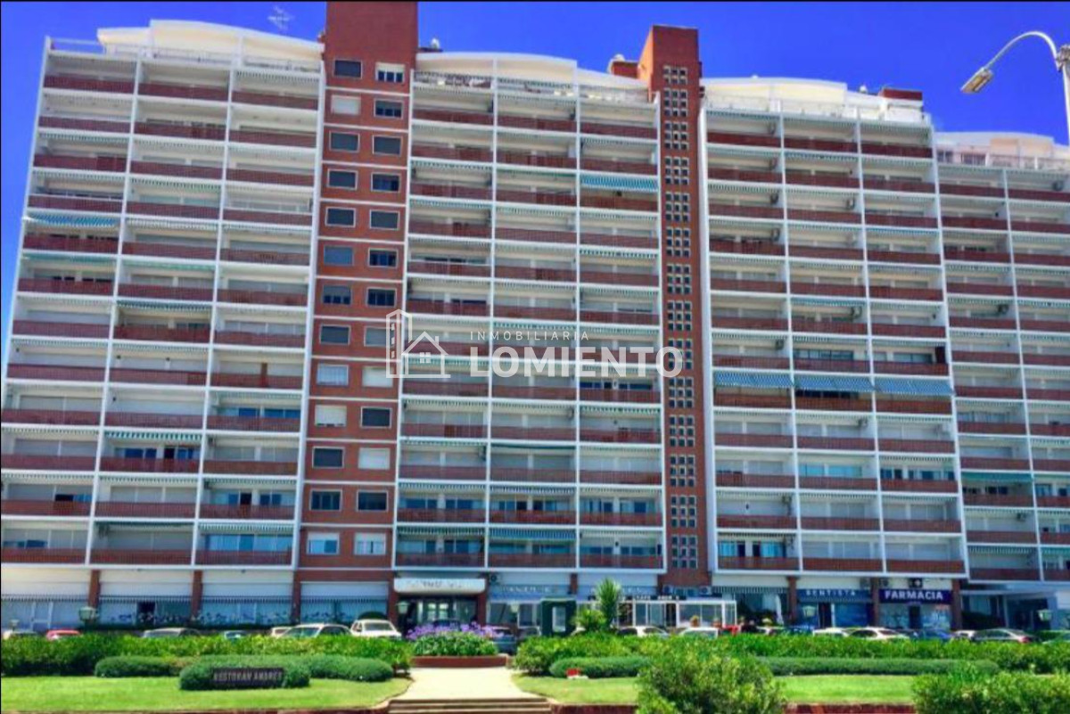 Apartamento ID.902 - Alquiler temporada apartamento 2 dormitorios Edificio Vanguardia- Playa Mansa