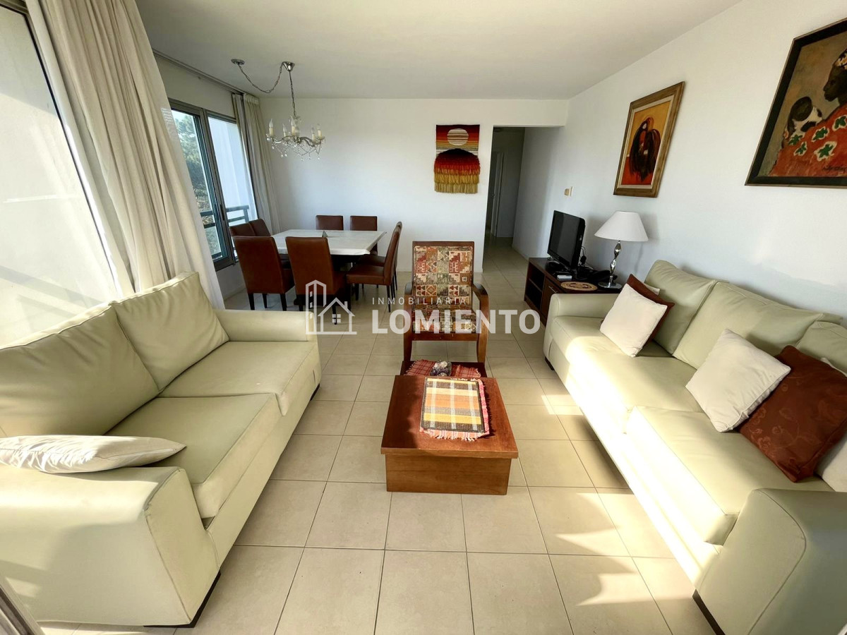 Apartamento ID.337 - Venta- alquiler anual apartamento 3 dormitorios Jardines del Country -