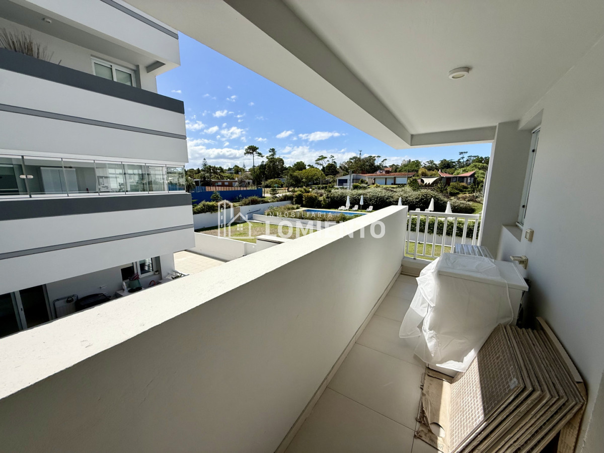 Apartamento ID.1804 - Venta apartamento 2 dormitorios y servicio Edificio Horizonte 