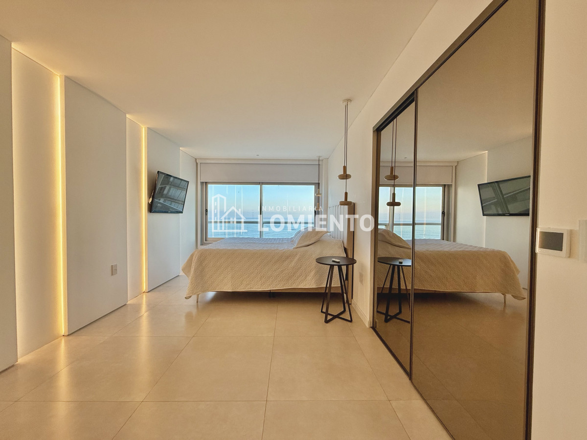 Apartamento ID.1663 - Venta exclusivo apartamento 4 dormitorios Playa Brava 