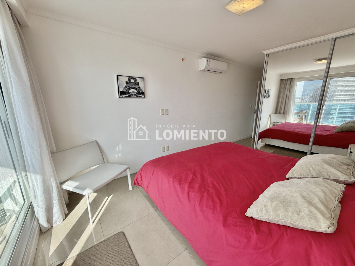 Apartamento ID.1726 - Venta apartamento 2 dormitorios y medio Edificio Casino Tower