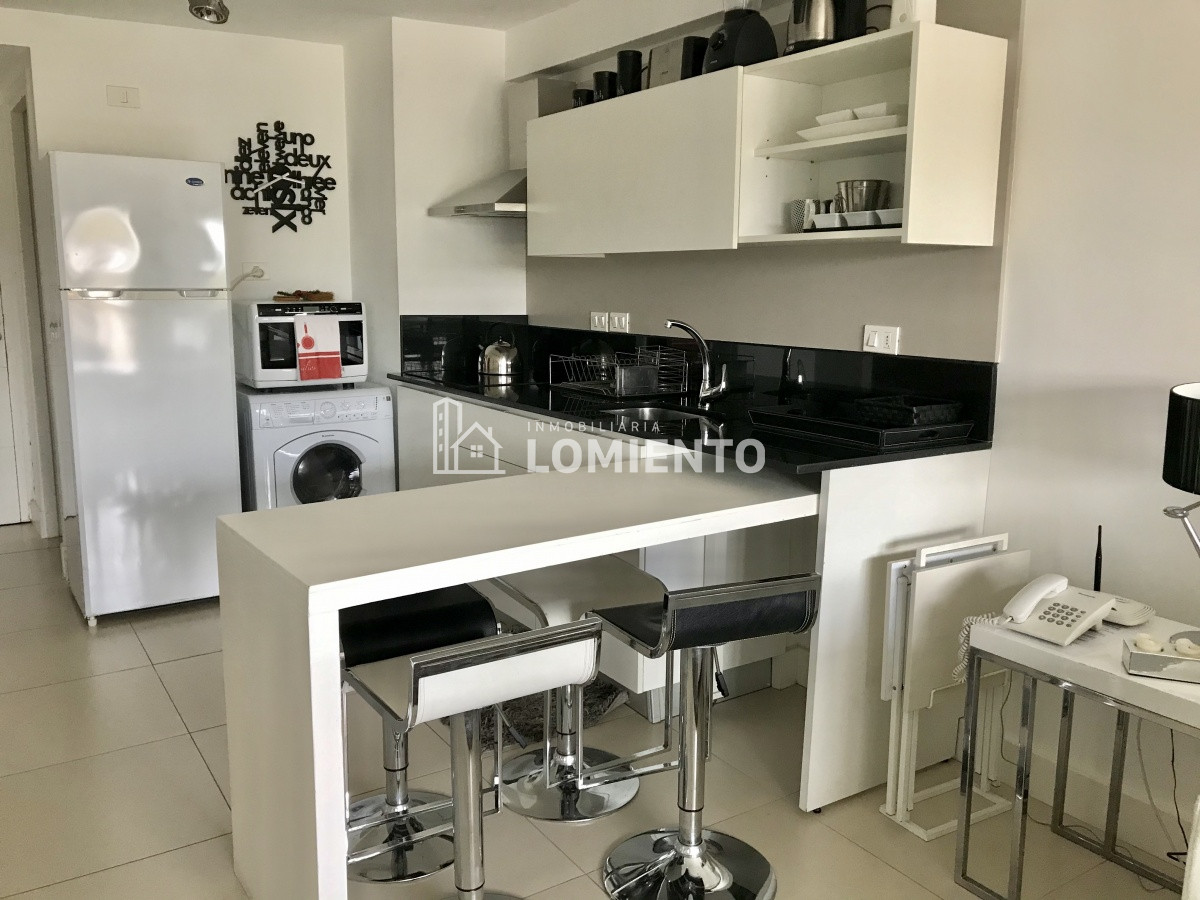 Apartamento ID.888 - Venta- alquiler temporada apartamento 1 dormitorio y medio Edificio Unique 