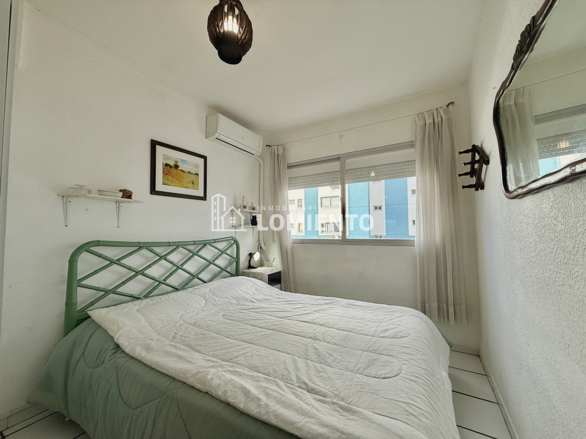 Apartamento ID.1655 - Venta monoambiente en Edificio Chesterfield Tower